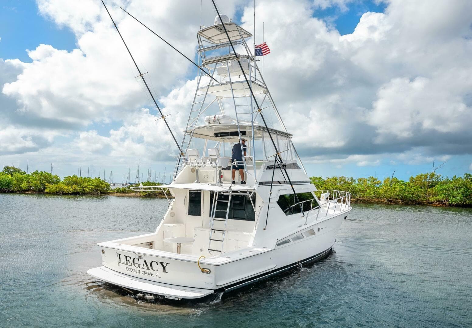 1992 Hatteras 50 Convertible — photo 3