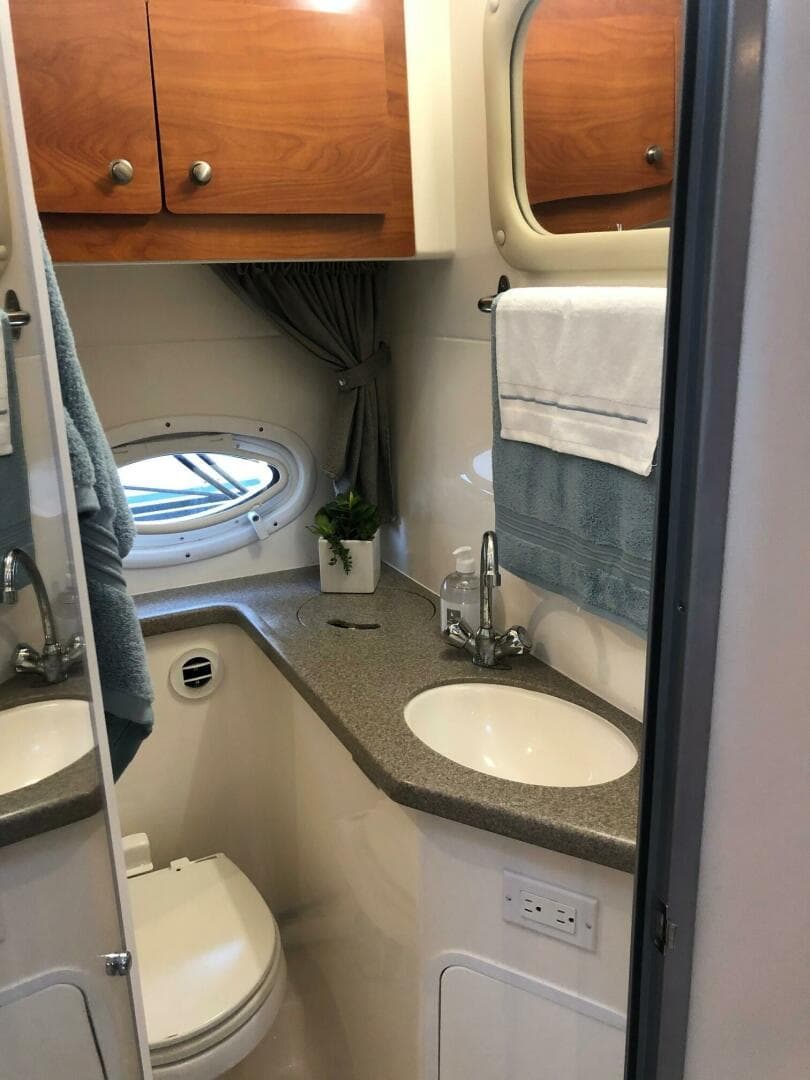 2008 Rinker — photo 5