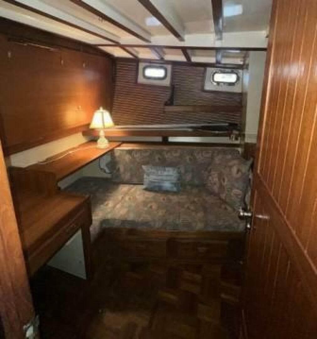 1987 Kadey-Krogen 42 — photo 14