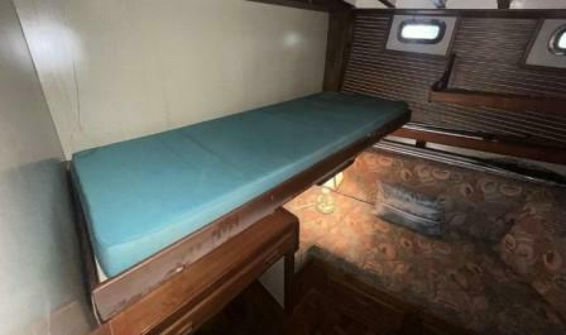 1987 Kadey-Krogen 42 — photo 15