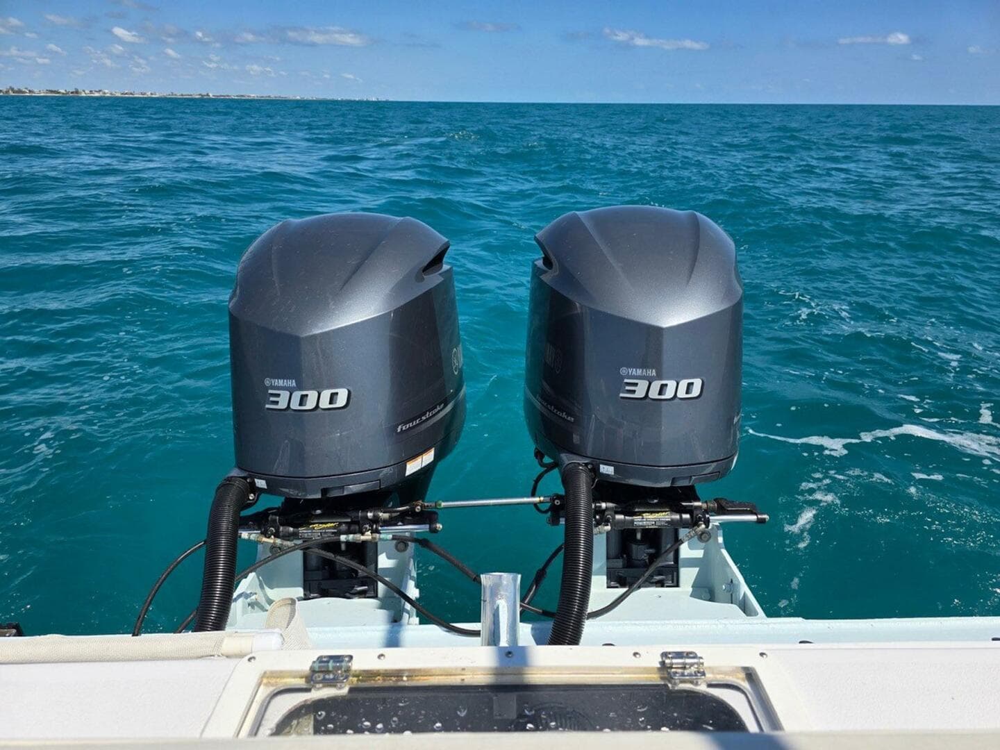 2012 Contender Custom 33 Center Console — photo 27