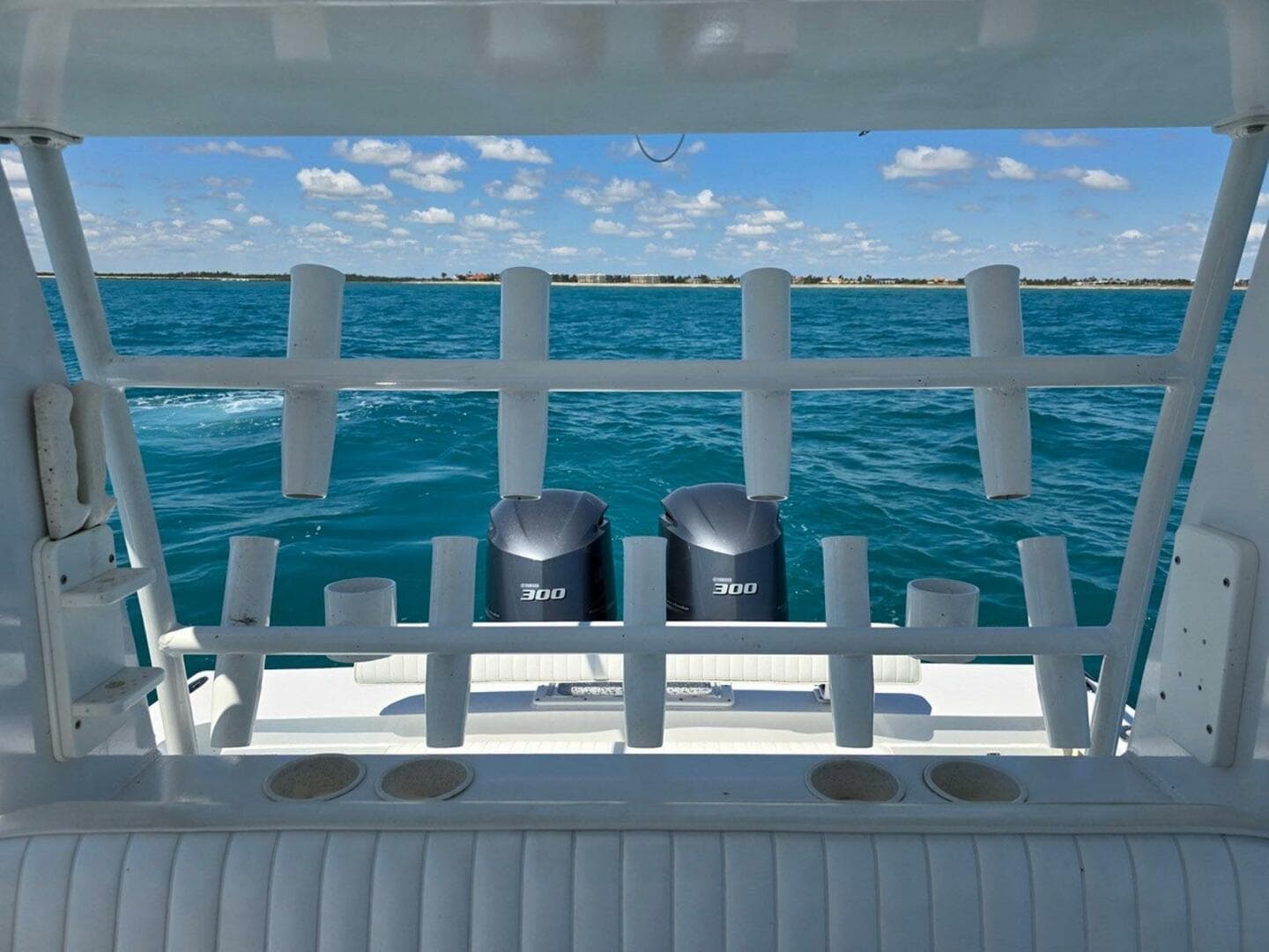 2012 Contender Custom 33 Center Console — photo 19