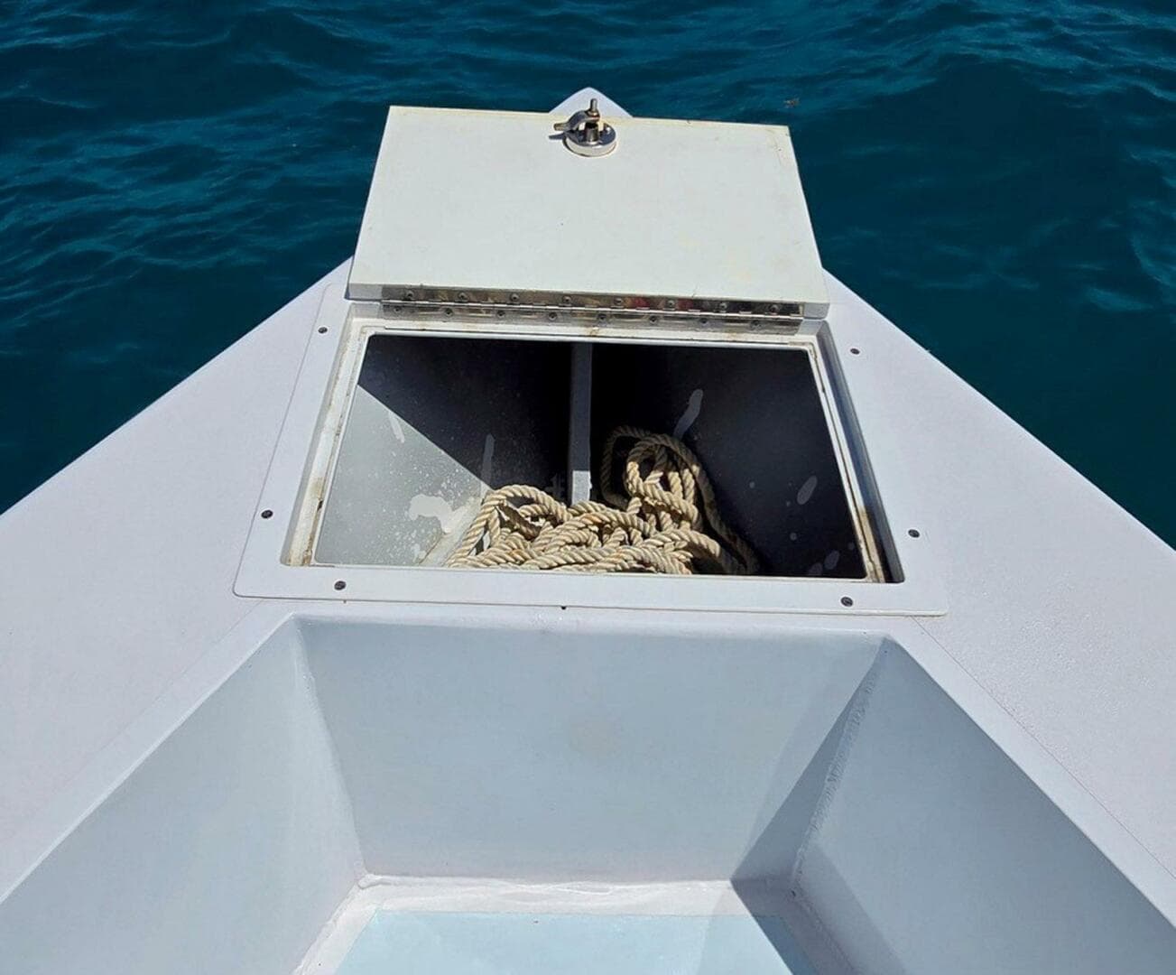 2012 Contender Custom 33 Center Console — photo 7