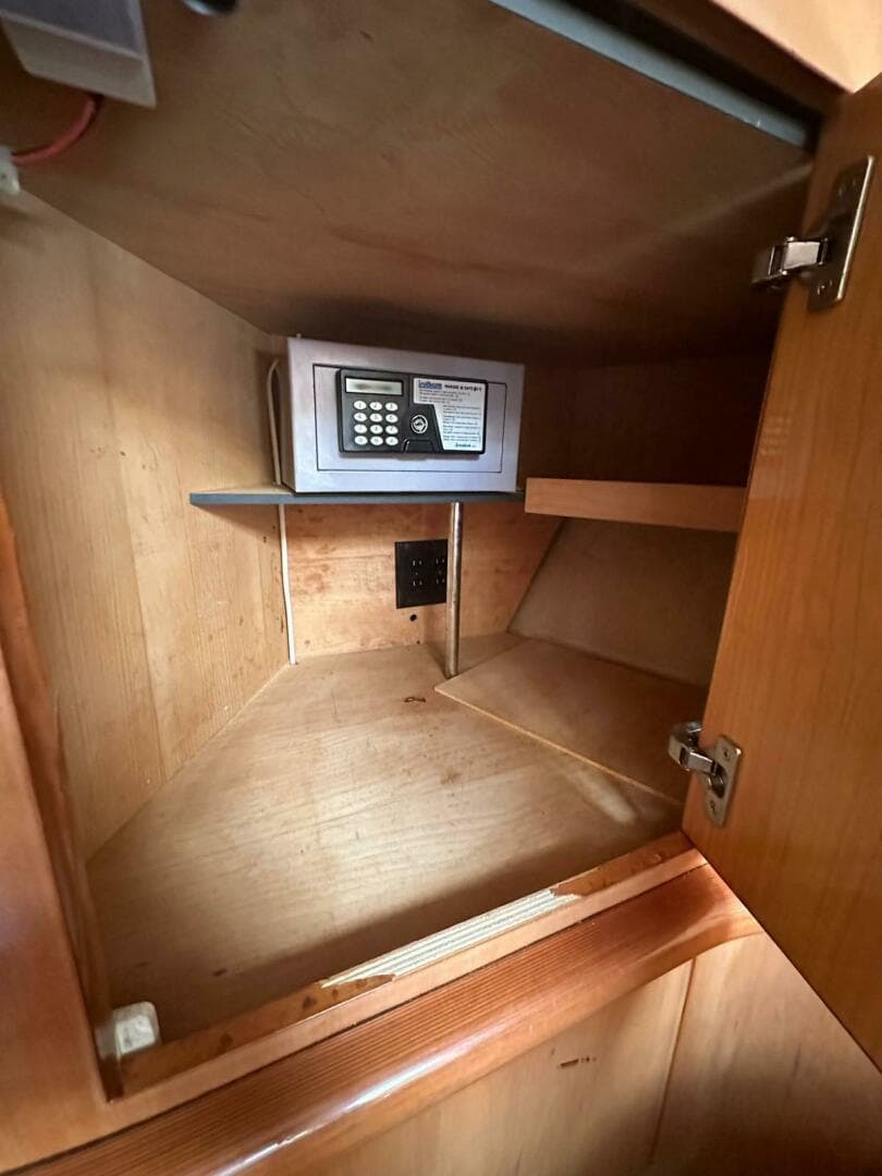 2007 Cranchi Mediterranee 50 HT — photo 58