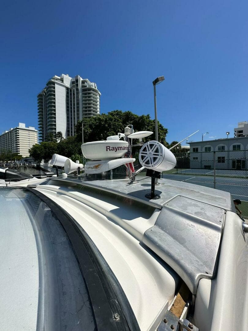 2007 Cranchi Mediterranee 50 HT — photo 16