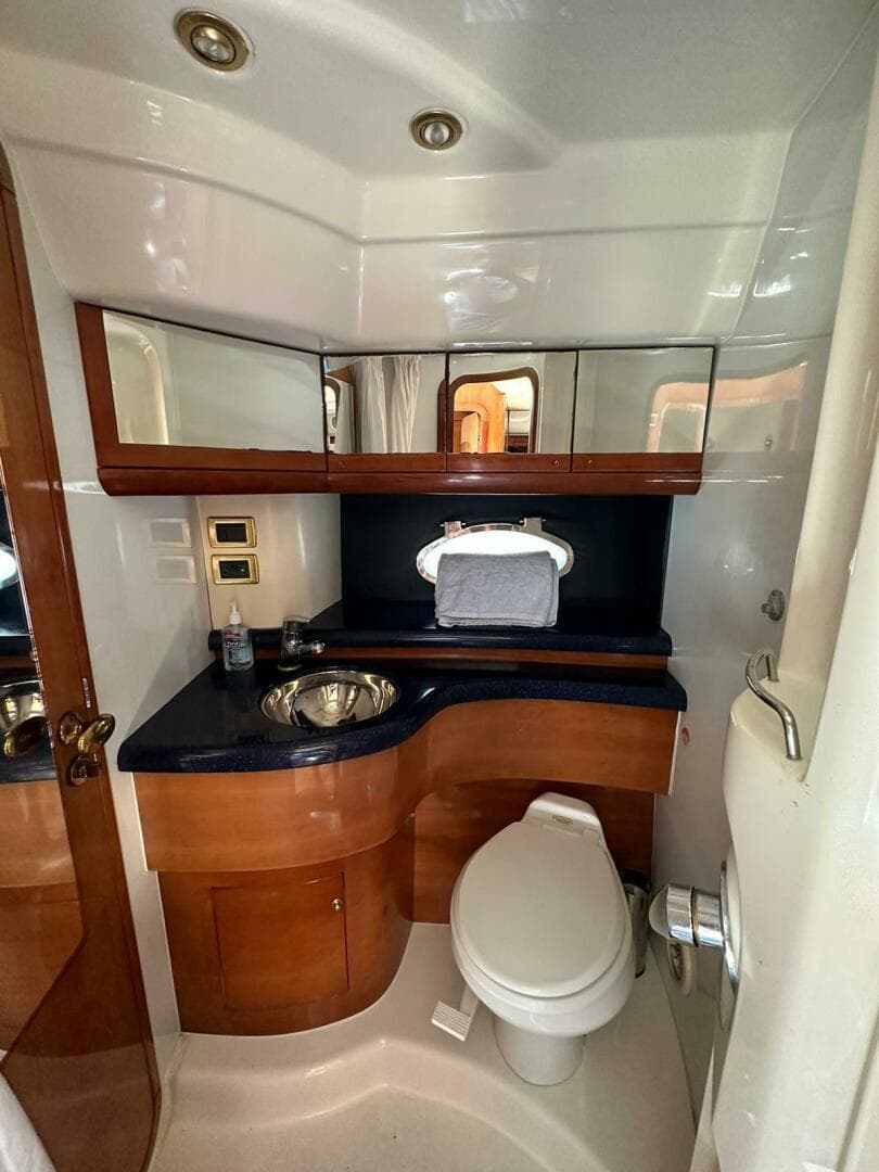 2007 Cranchi Mediterranee 50 HT — photo 64