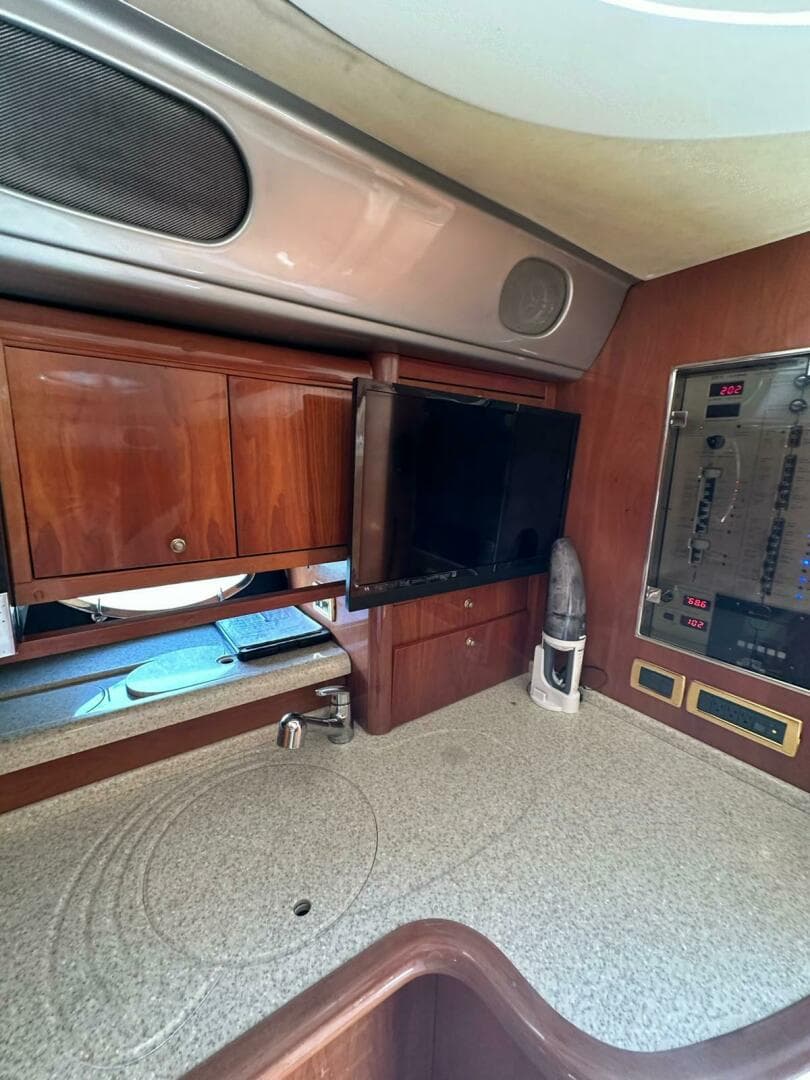 2007 Cranchi Mediterranee 50 HT — photo 49