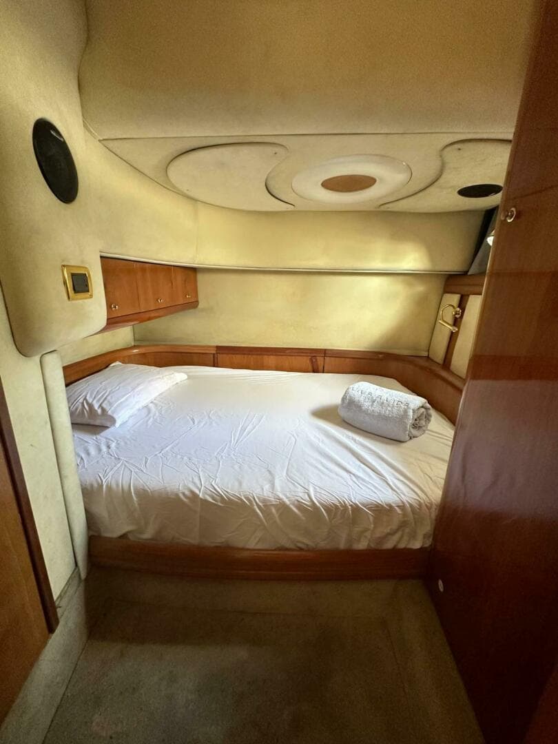 2007 Cranchi Mediterranee 50 HT — photo 61