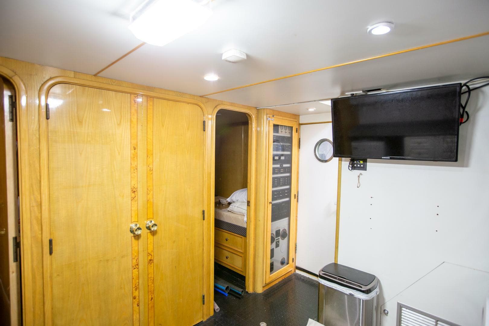 1999 Tarrab 85 — photo 60