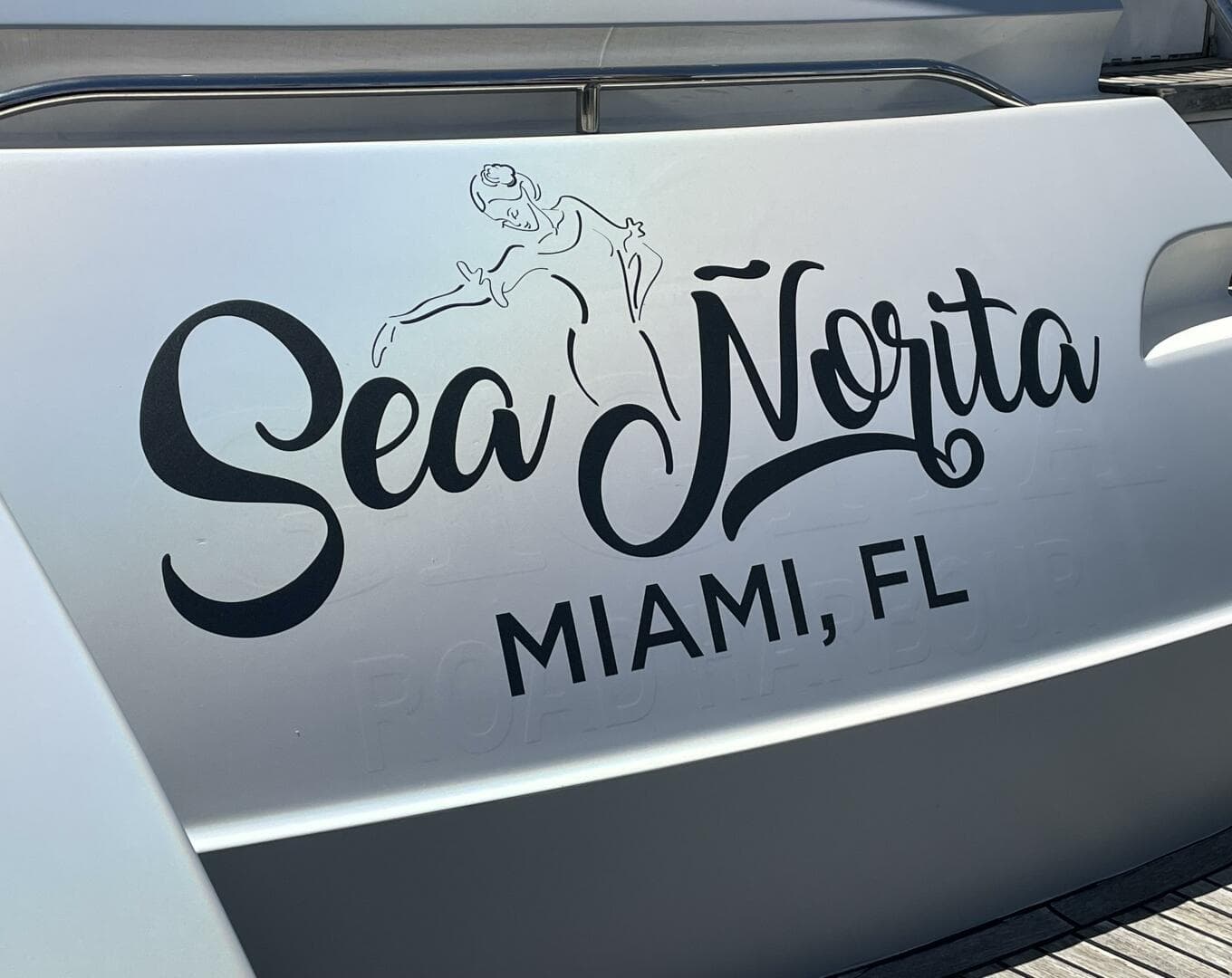 2002 Princess V65 — photo 13