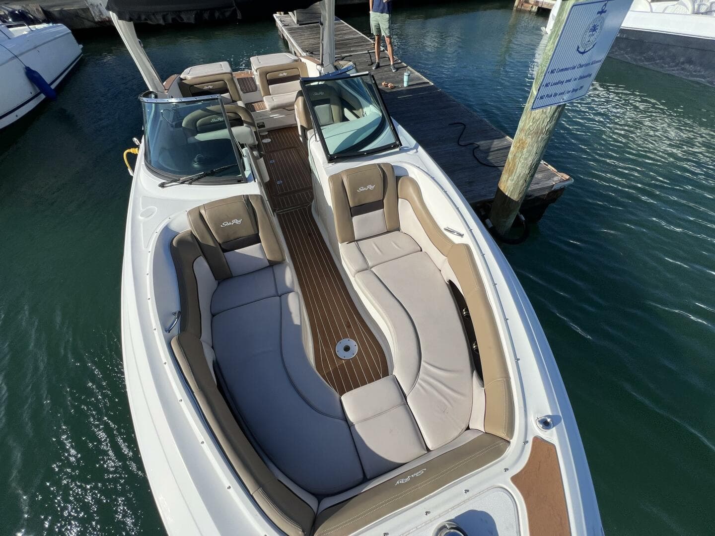 2012 Sea Ray 300 Slx — photo 32