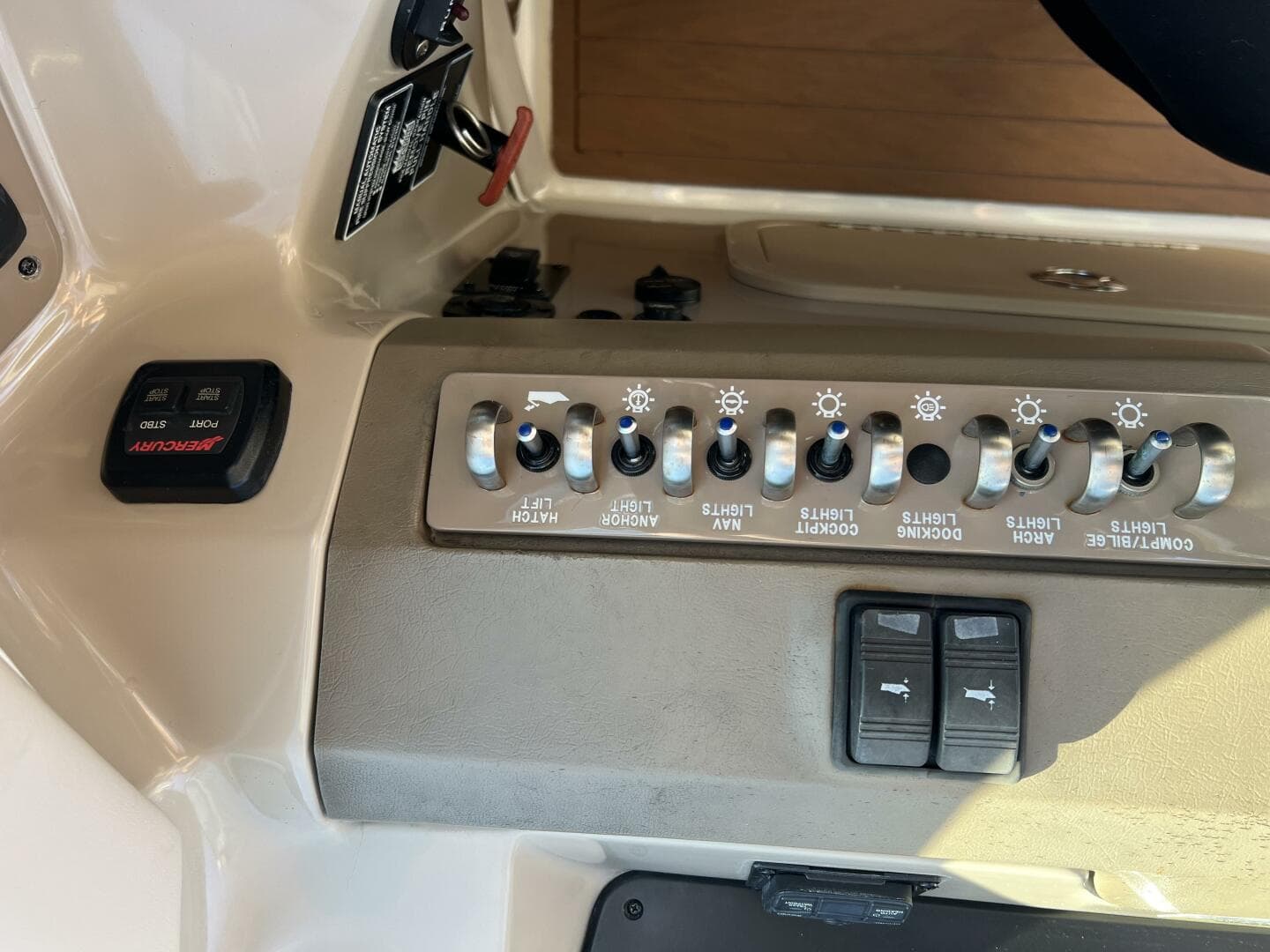 2012 Sea Ray 300 Slx — photo 24