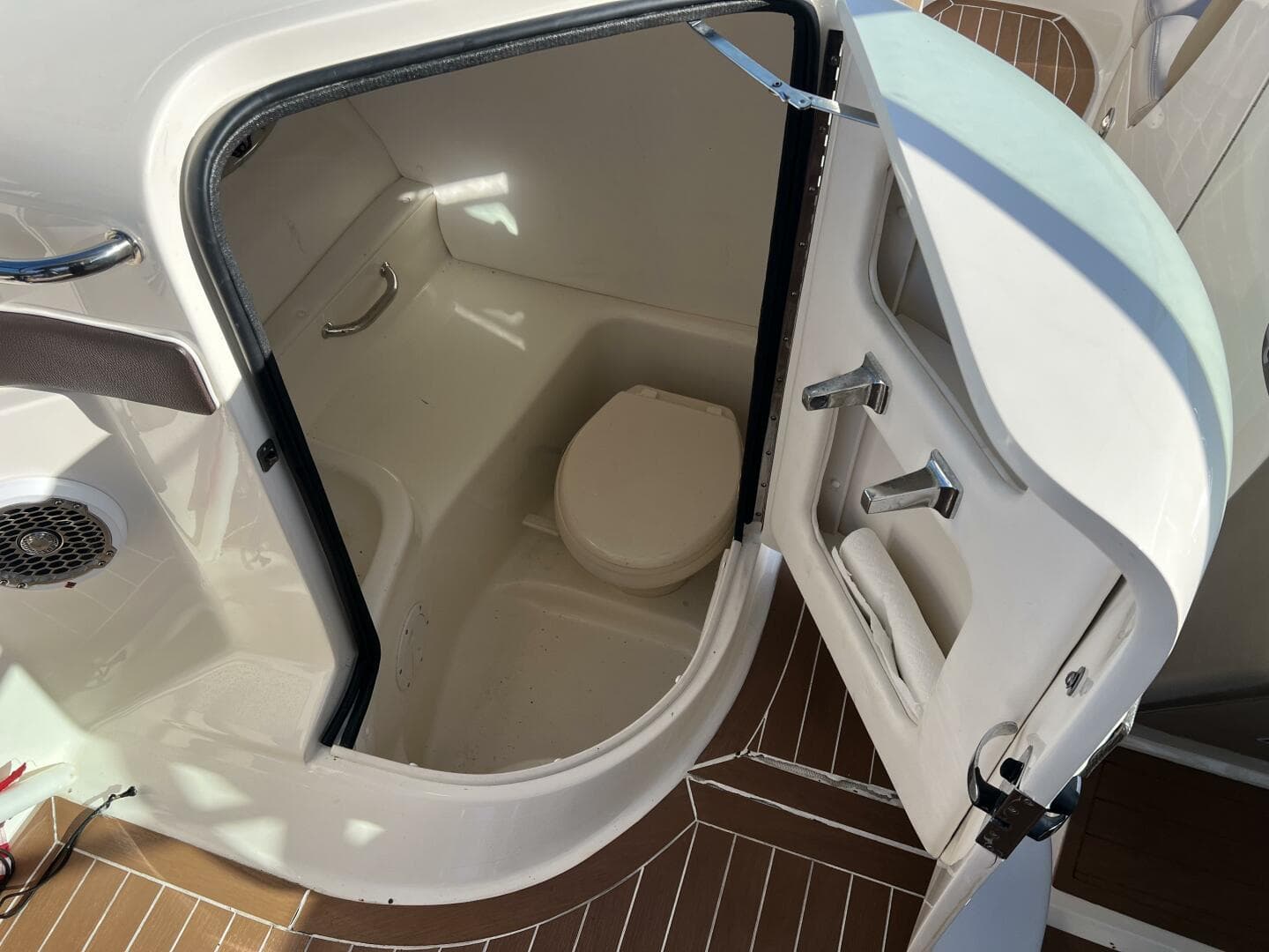 2012 Sea Ray 300 Slx — photo 39