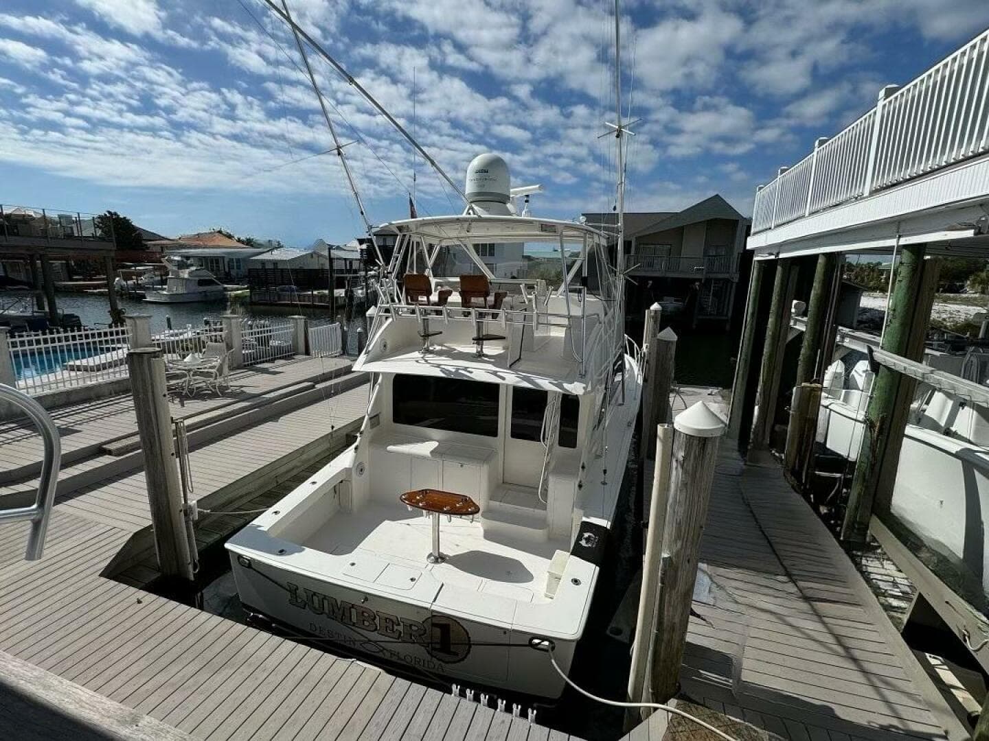 2006 Viking 45 Convertible — photo 31