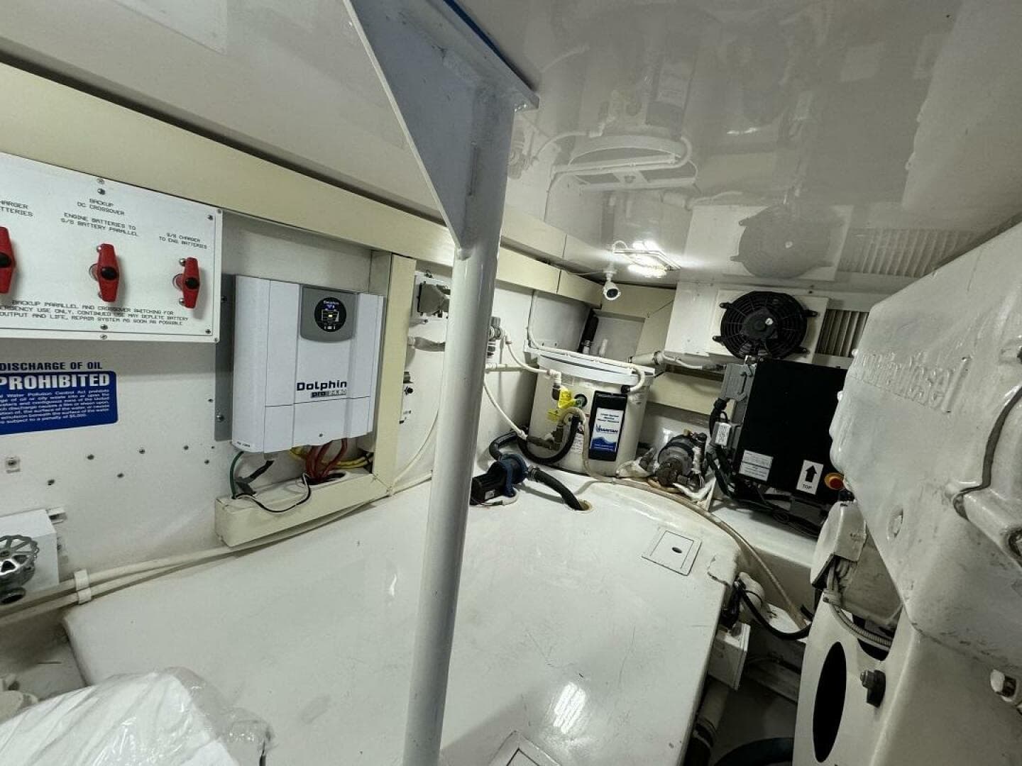 2006 Viking 45 Convertible — photo 39