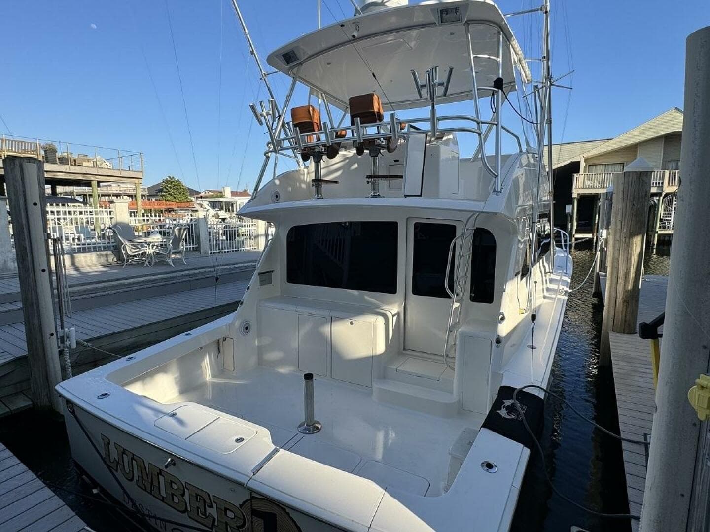 2006 Viking 45 Convertible — photo 30