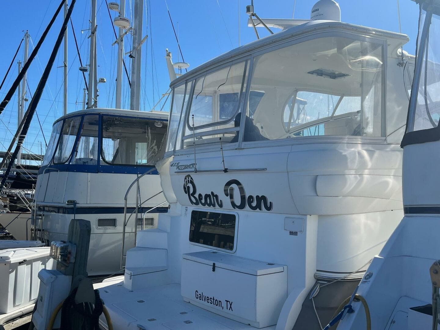 2011 Cruisers Yachts 415 — photo 7