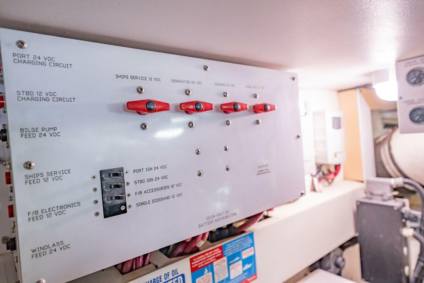 2000 Viking 60 Cockpit Sport Yacht — photo 36