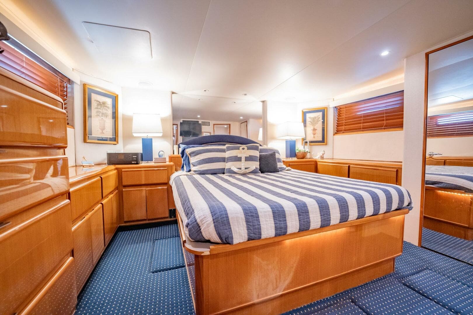 2000 Viking 60 Cockpit Sport Yacht — photo 26