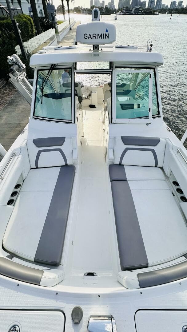 2019 World Cat 320 DC — photo 13