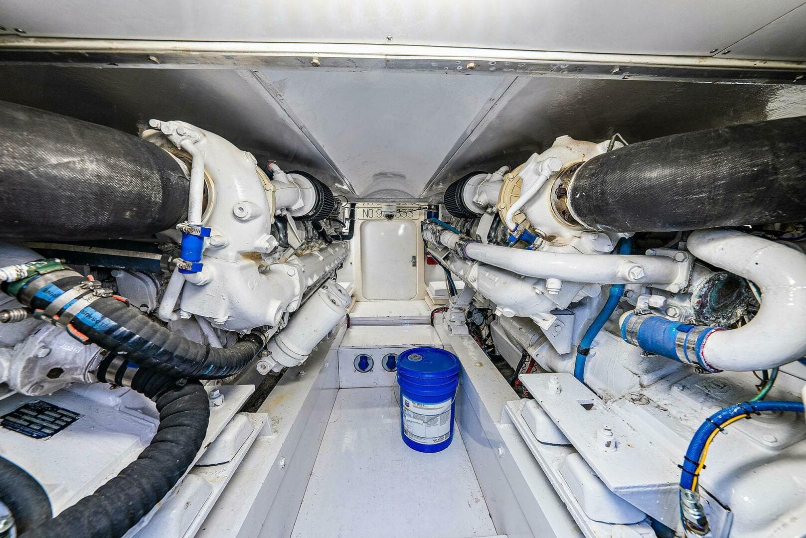 1990 Monterey Custom Sport Fish — photo 14