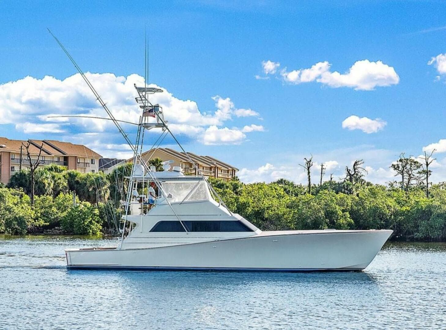 1990 Monterey Custom Sport Fish — photo 2