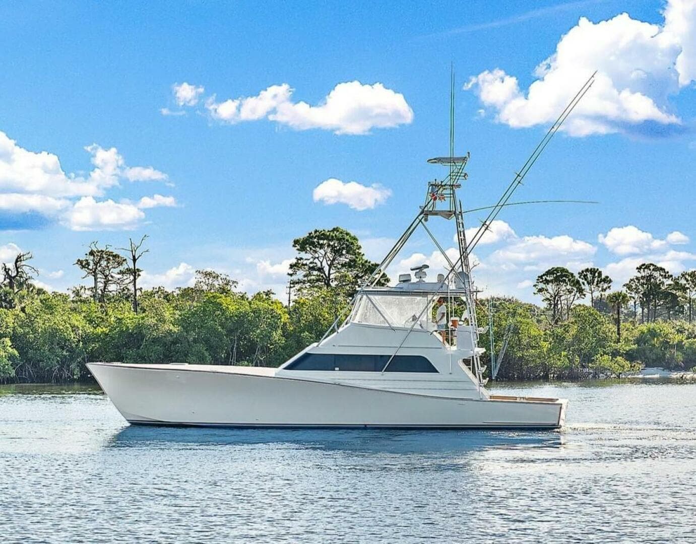 1990 Monterey Custom Sport Fish — photo 1