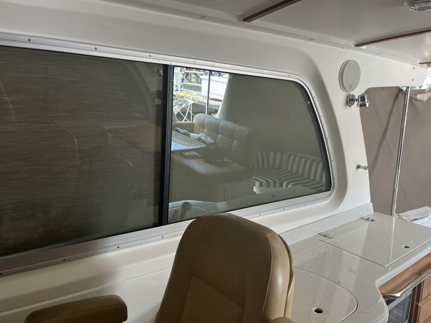 2013 Back Cove 34 — photo 47