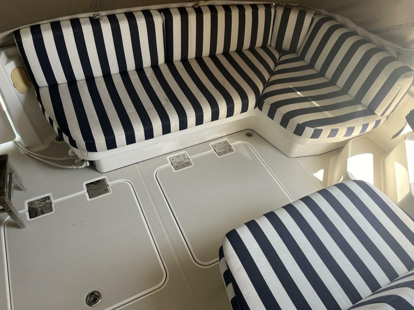 2013 Back Cove 34 — photo 36