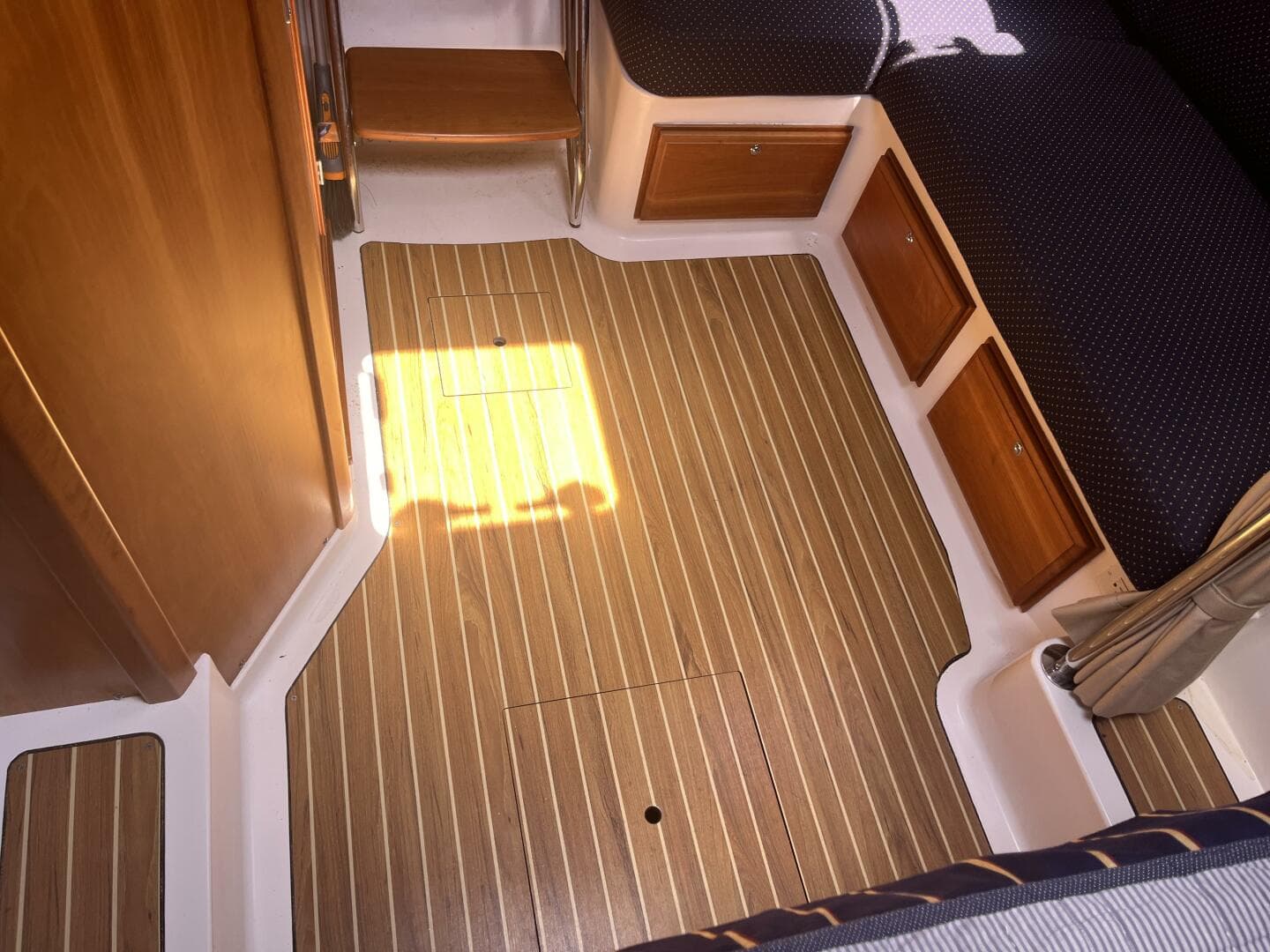 2013 Back Cove 34 — photo 23