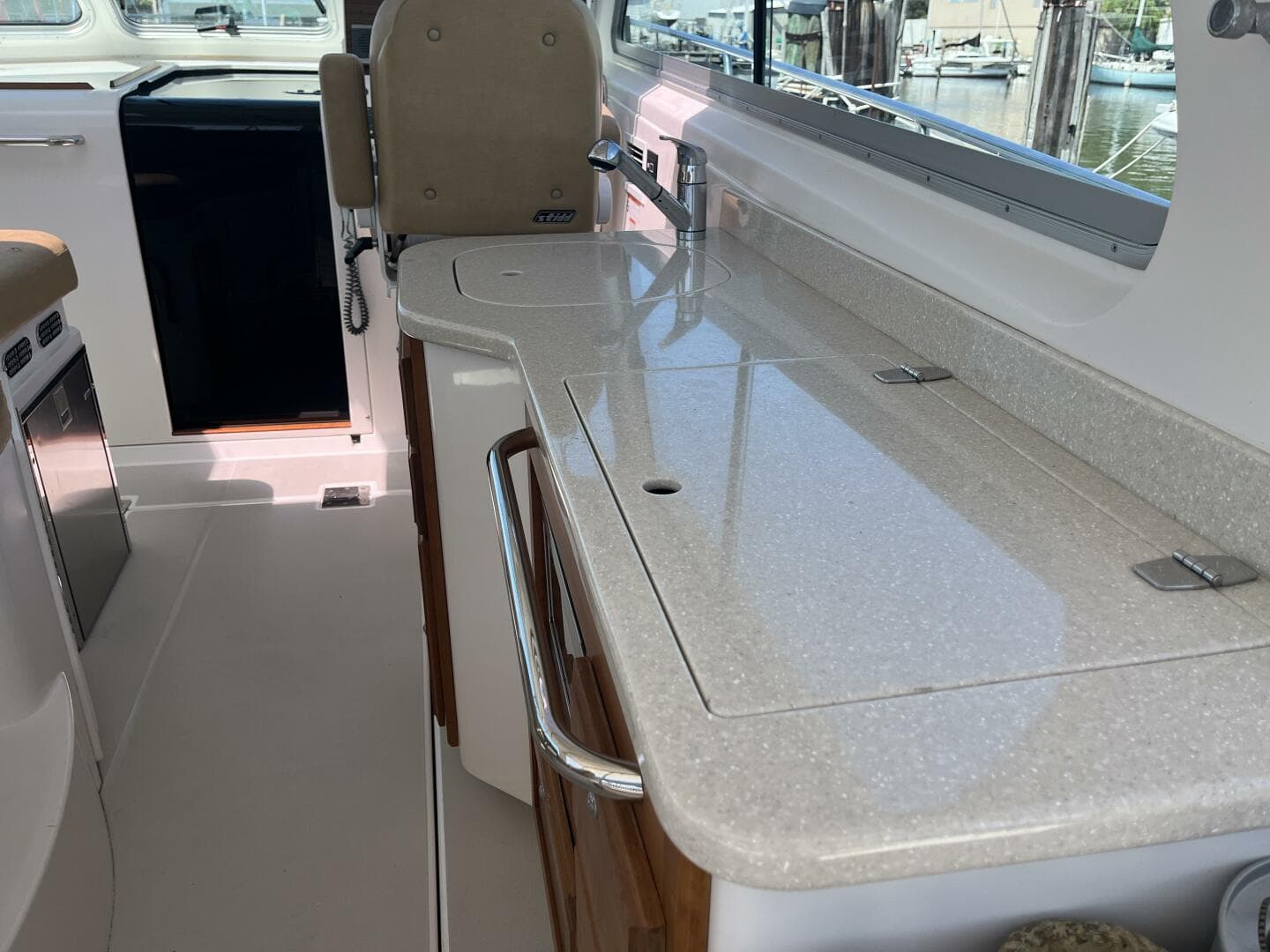 2013 Back Cove 34 — photo 8