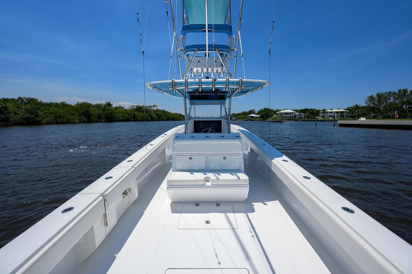 2017 Bahama Center Console — photo 17