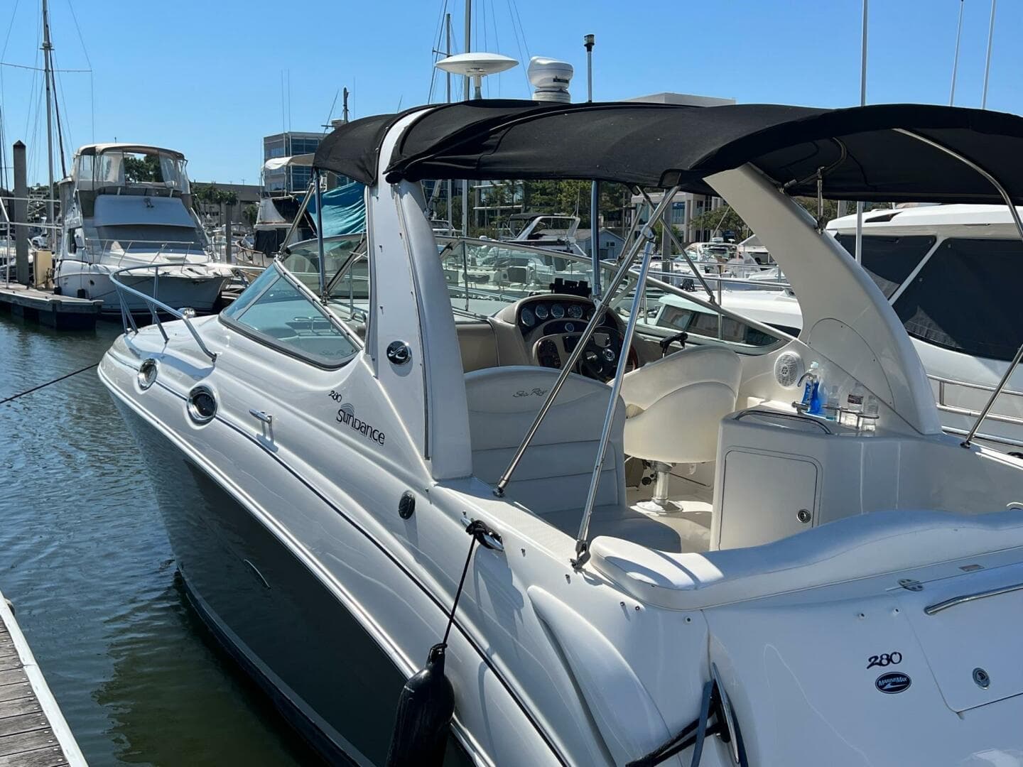 2006 Sea Ray Sundancer — photo 1