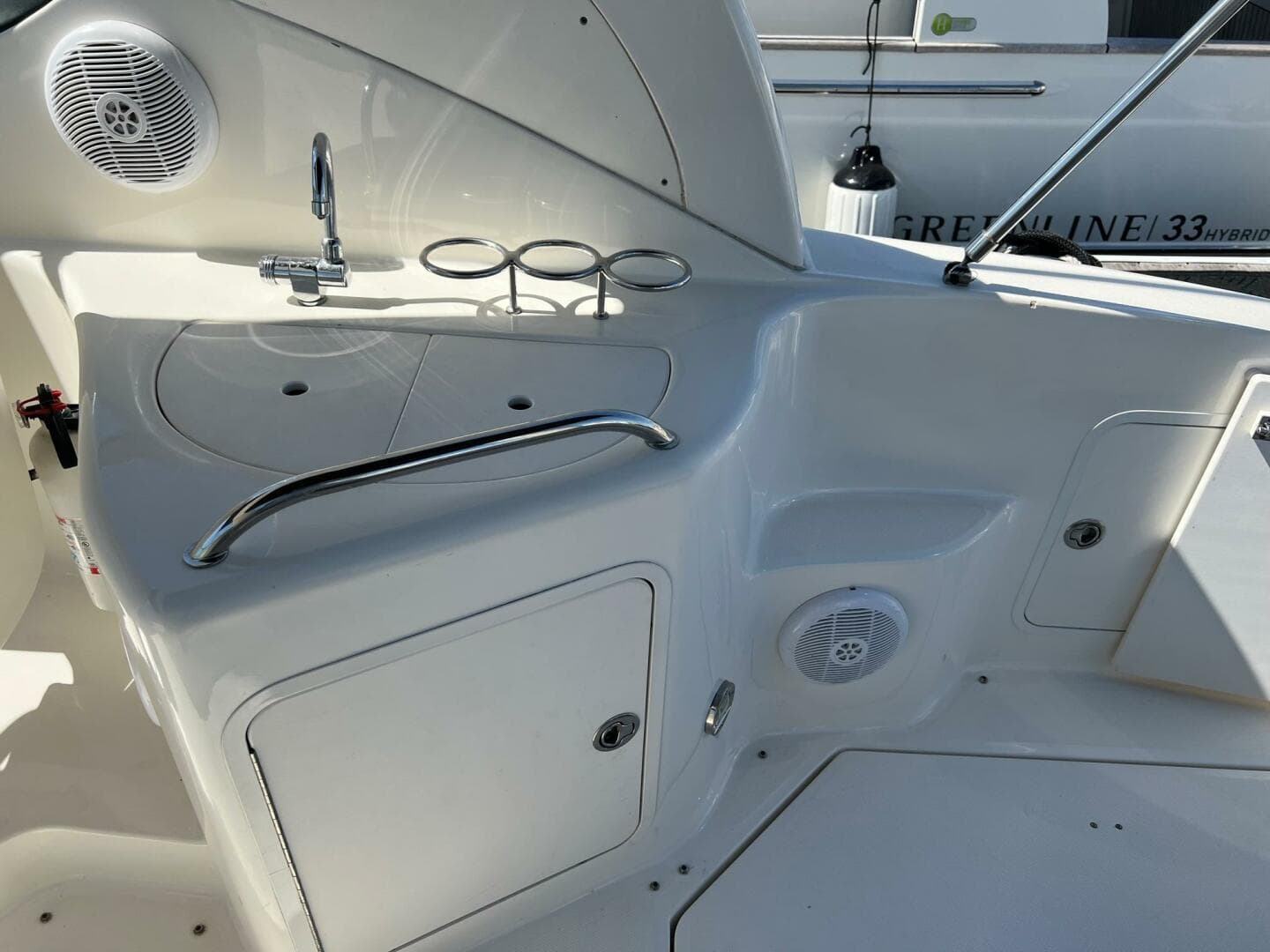 2006 Sea Ray Sundancer — photo 9