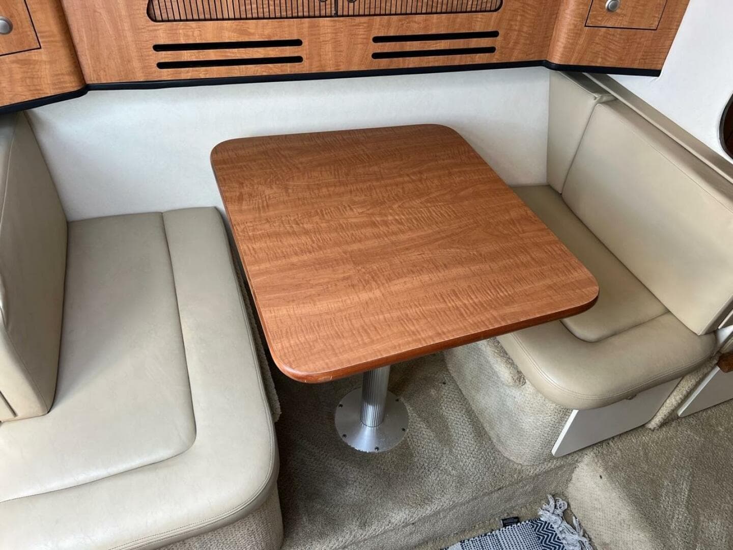 2006 Sea Ray Sundancer — photo 12