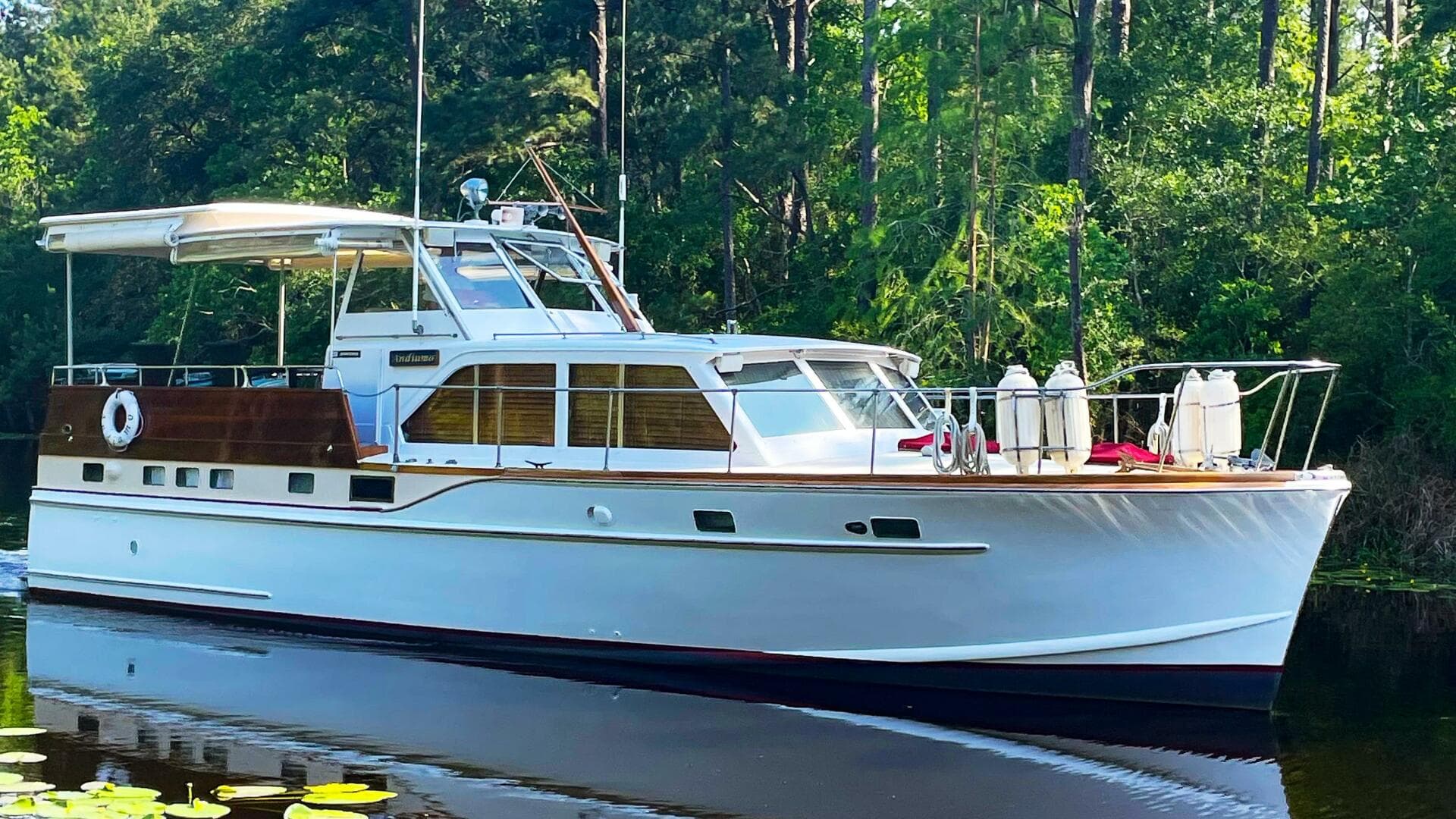 1962 Matthews 42 Double Cabin — photo 2