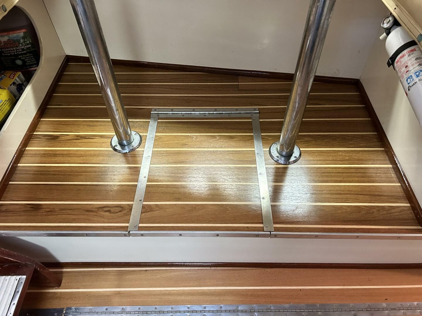 1962 Matthews 42 Double Cabin — photo 38