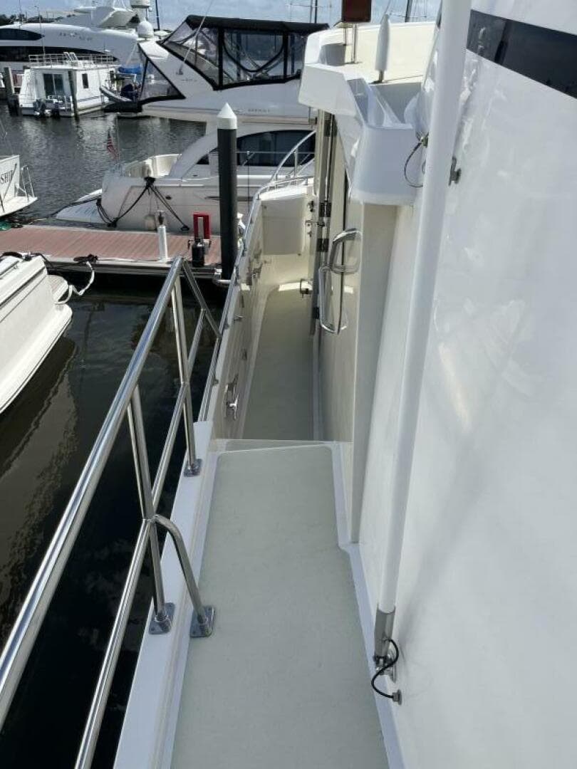 2019 Kadey-Krogen 52 — photo 6