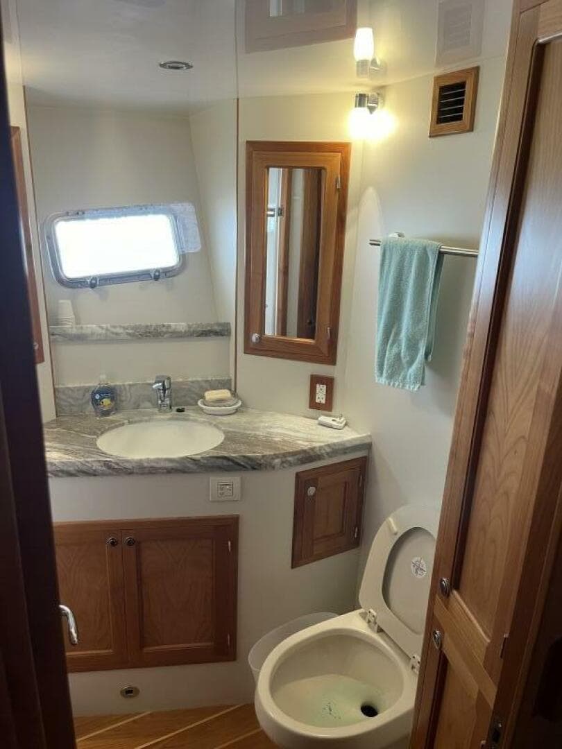 2019 Kadey-Krogen 52 — photo 42