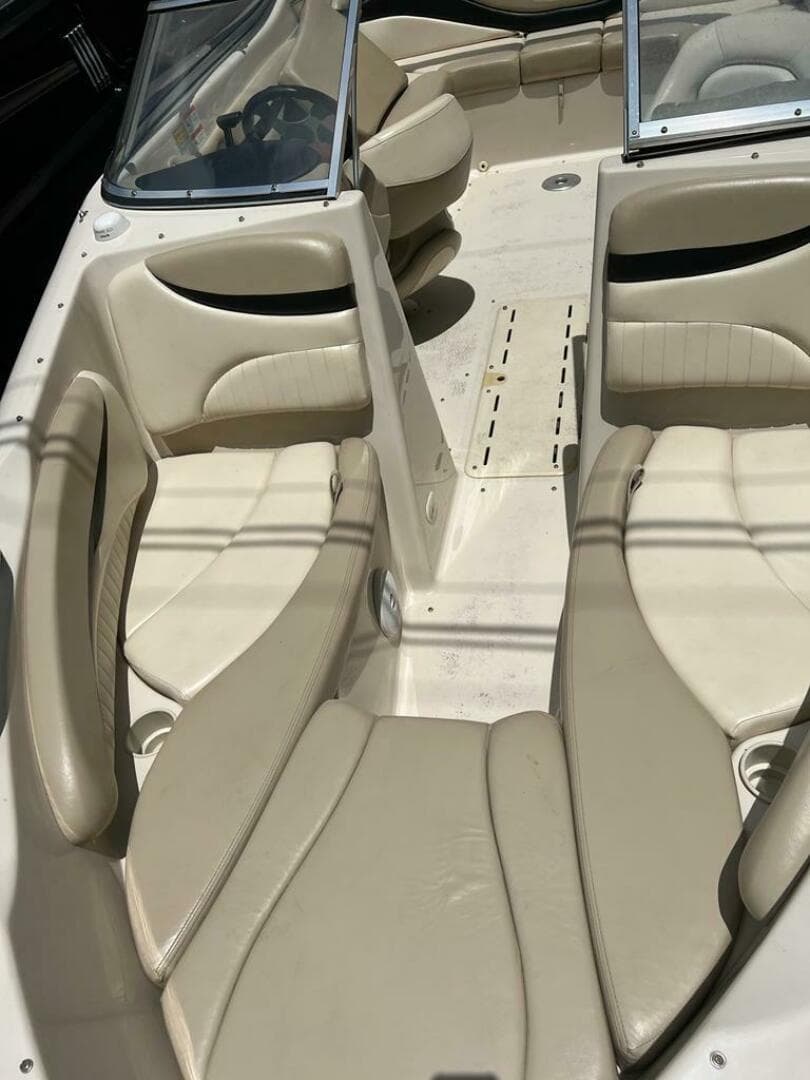 2005 Glastron GX 235 — photo 7