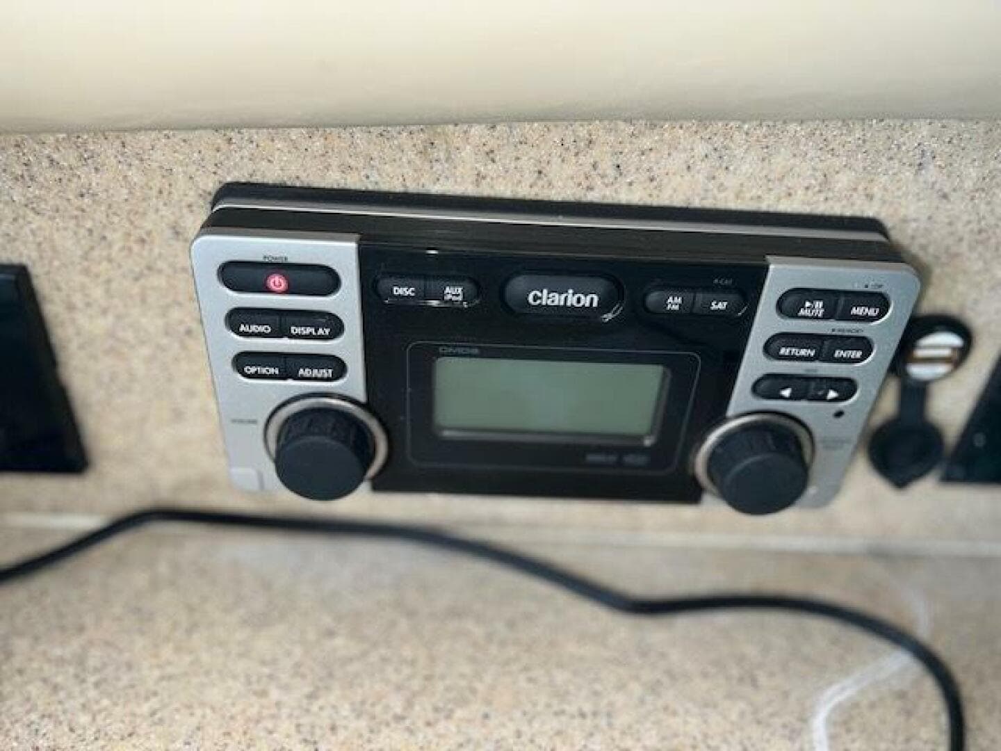 2006 Rampage 30 Walkaround — photo 12