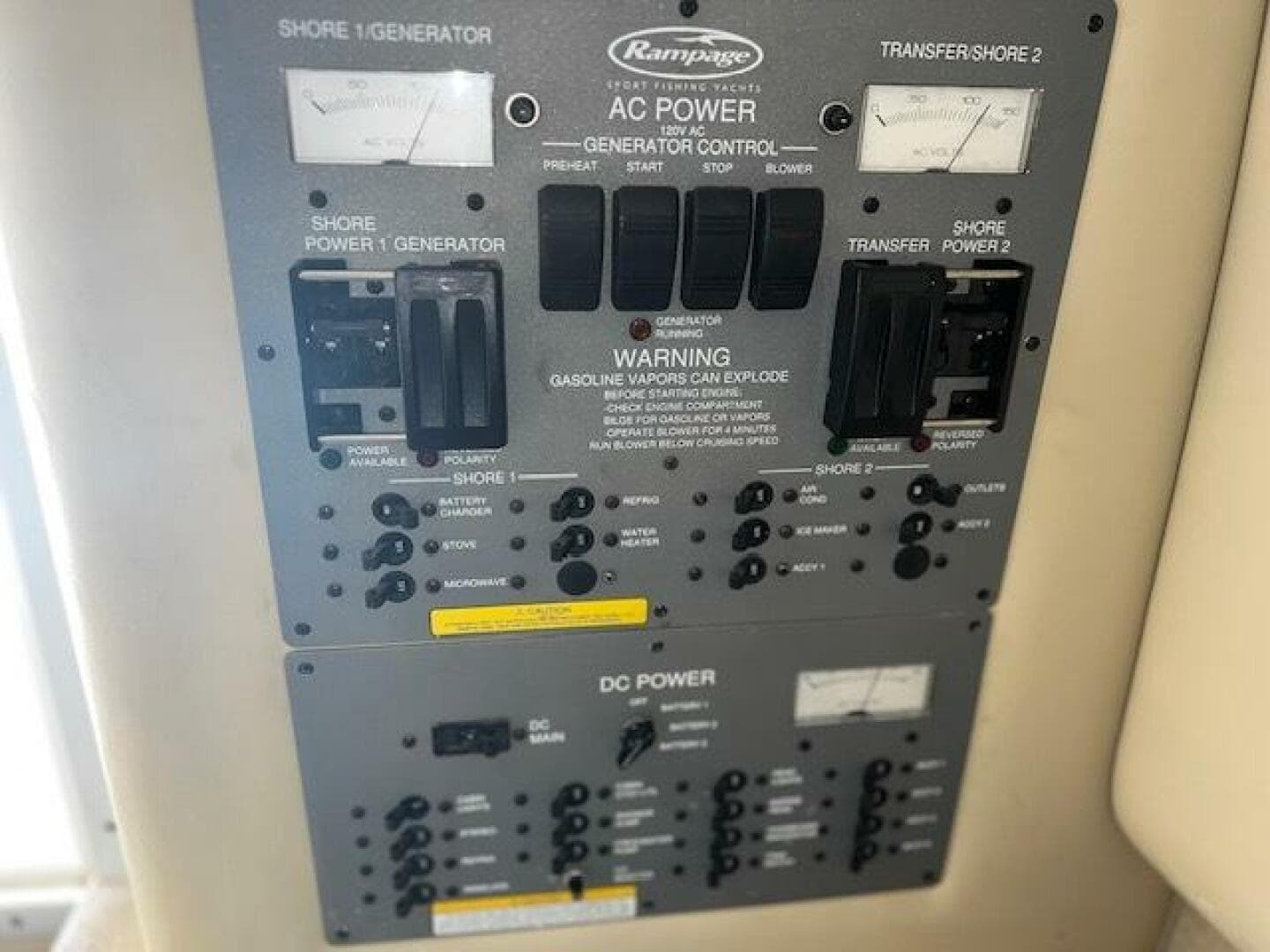 2006 Rampage 30 Walkaround — photo 17