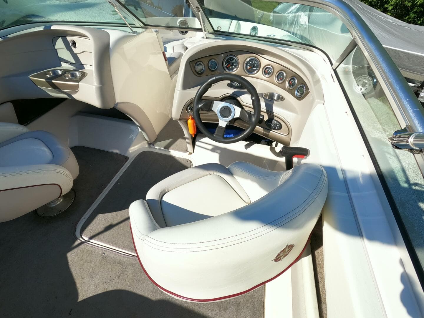 2008 Bryant 210 Bowrider — photo 15