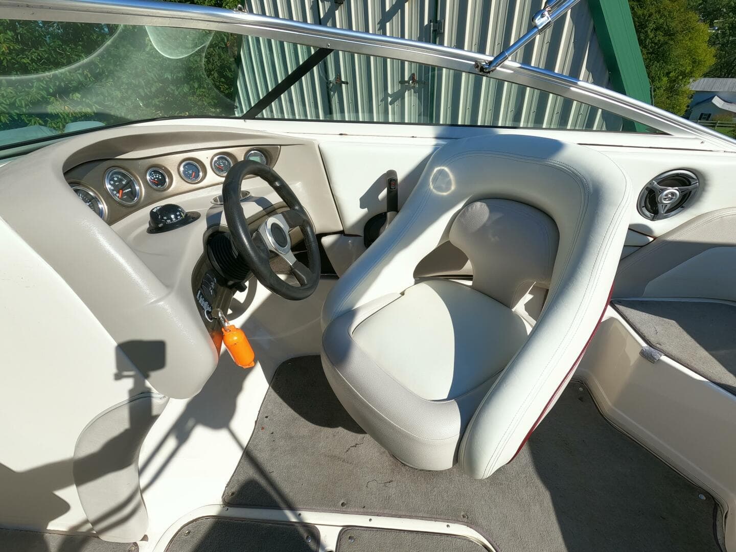 2008 Bryant 210 Bowrider — photo 16