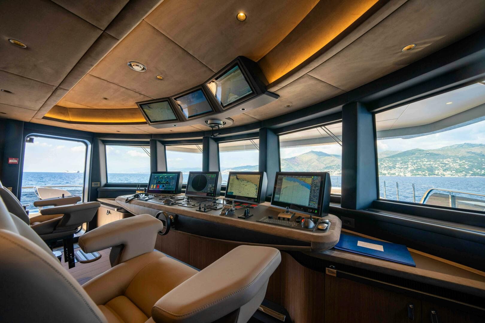 2024 Mengi Yay — photo 58