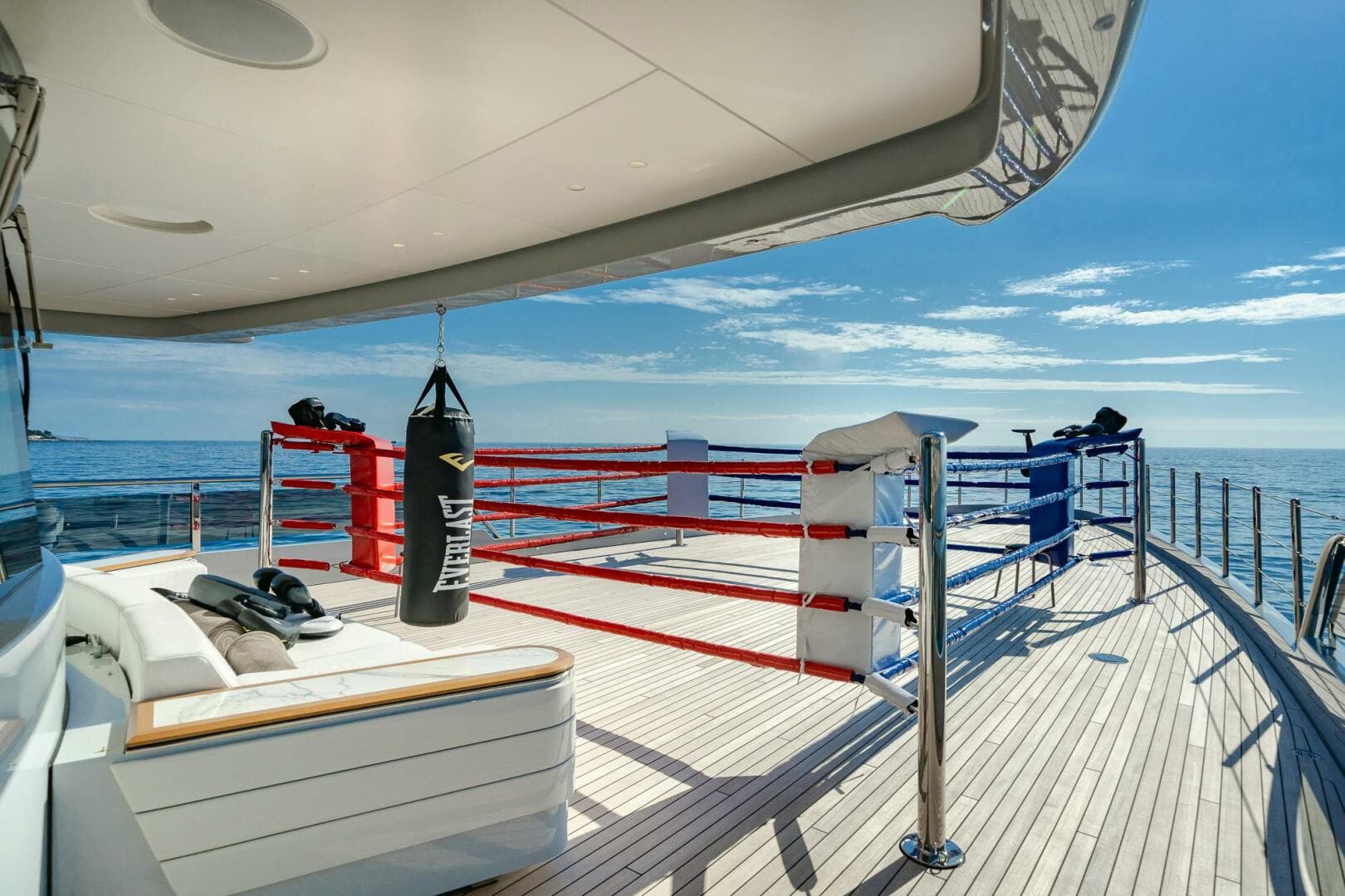 2024 Mengi Yay — photo 20