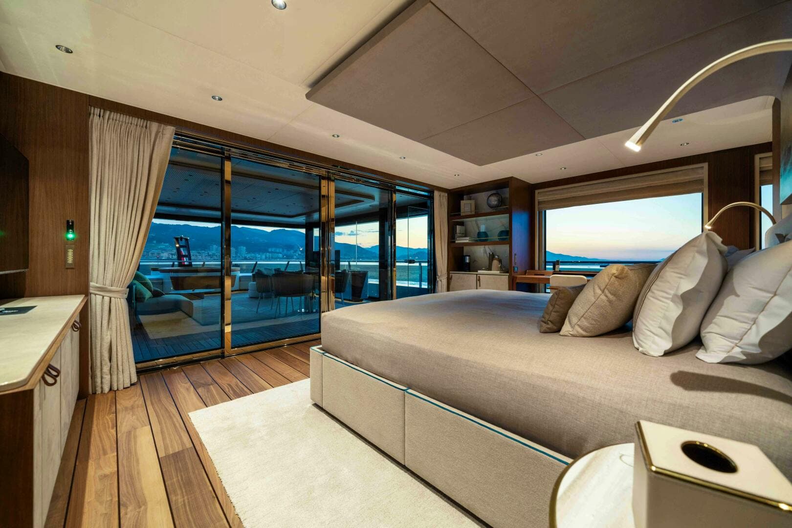 2024 Mengi Yay — photo 38