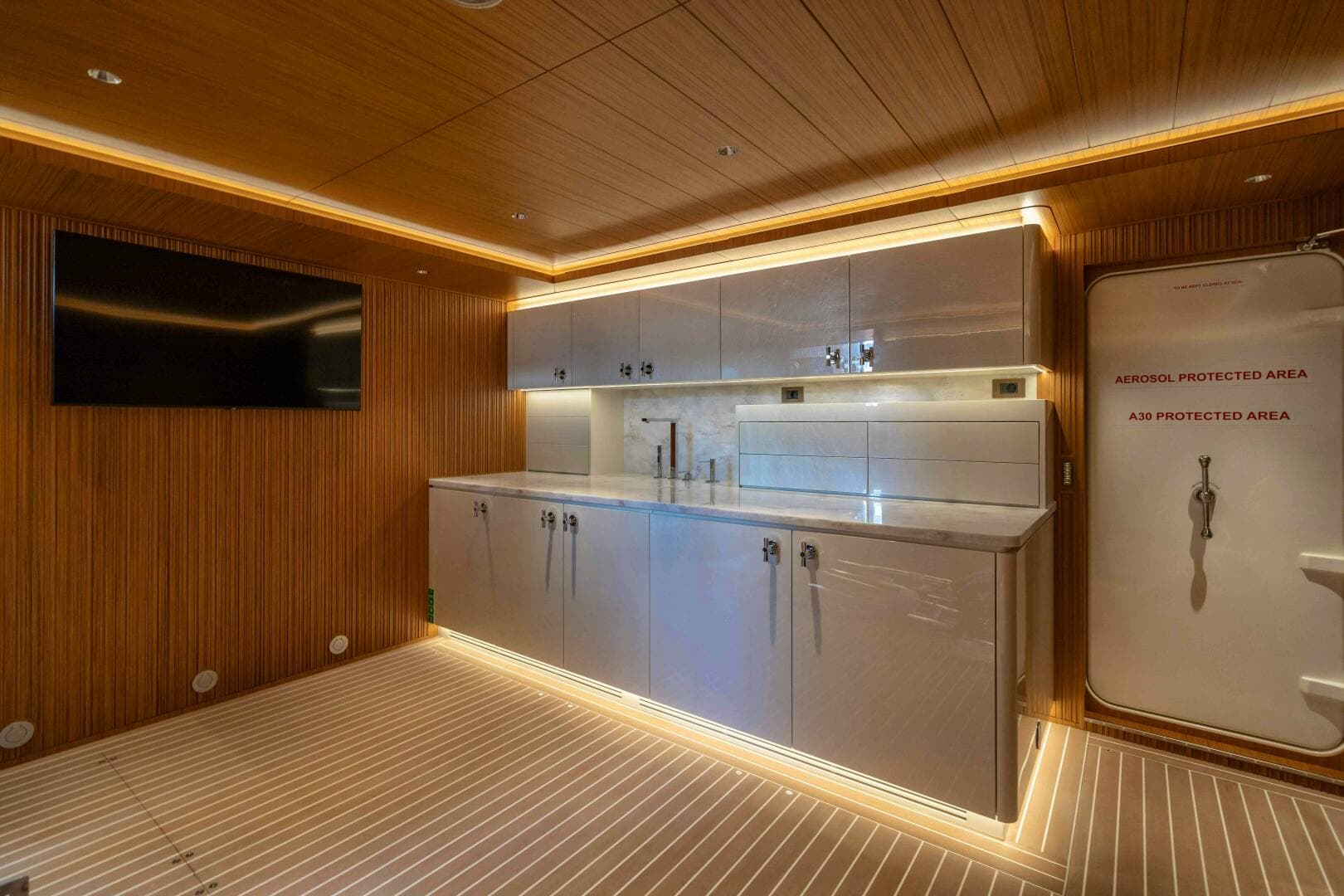 2024 Mengi Yay — photo 60