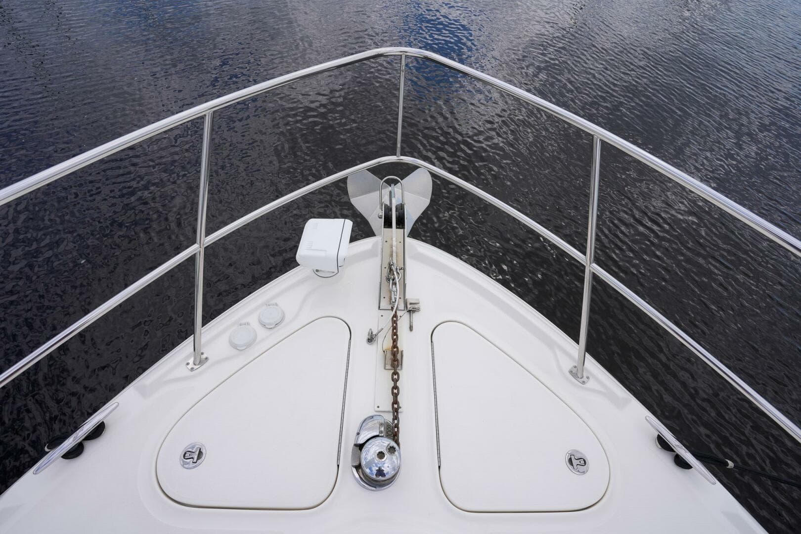 2010 Sea Ray 500 Sundancer — photo 29