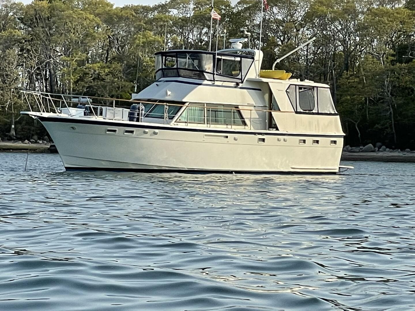1981 Hatteras Motor Yacht — photo 1
